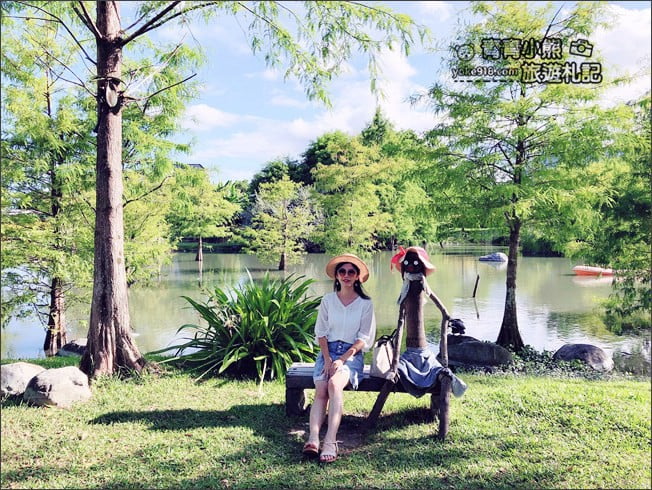 花蓮景點》松湖驛站．吉安迷你版雲山水~美麗的湖畔風光，餵魚、吃美食去 @青青小熊＊旅遊札記