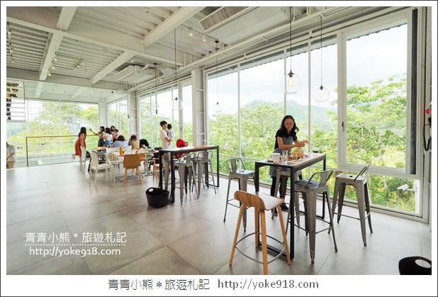 南投景點》蠻荒咖啡．日月潭超夯打卡景點~清新質感的白色咖啡廳 @青青小熊＊旅遊札記