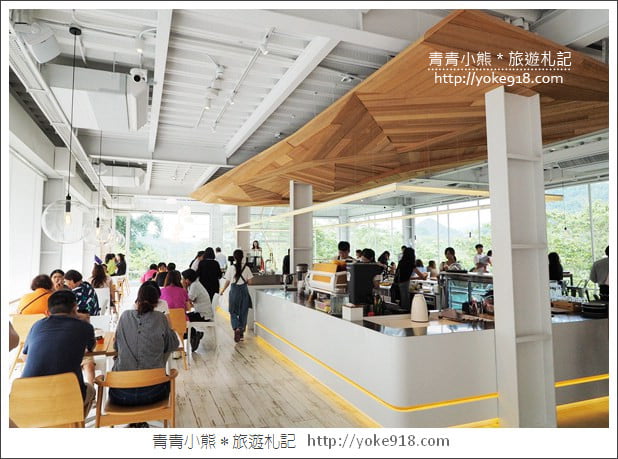 南投景點》蠻荒咖啡．日月潭超夯打卡景點~清新質感的白色咖啡廳 @青青小熊＊旅遊札記
