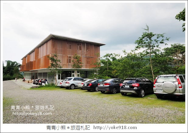 南投景點》蠻荒咖啡．日月潭超夯打卡景點~清新質感的白色咖啡廳 @青青小熊＊旅遊札記