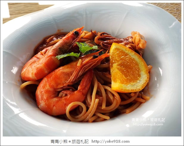 宜蘭頭城景點》蘫咖啡.可以看到龜山島的海景咖啡廳~湛藍大海好迷人 @青青小熊*旅遊札記 宜蘭頭城景點》蘫咖啡.可以看到龜山島的海景咖啡廳~湛藍大海好迷人 @青青小熊*旅遊札記
