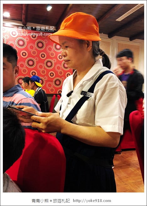 新竹景點》風城之月懷舊餐廳.是美食餐廳也是拍照景點~把山城老街搬進了室內 @青青小熊*旅遊札記 新竹景點》風城之月懷舊餐廳.是美食餐廳也是拍照景點~把山城老街搬進了室內 @青青小熊*旅遊札記