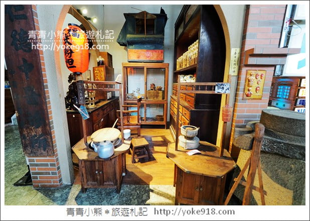 新竹景點》風城之月懷舊餐廳.是美食餐廳也是拍照景點~把山城老街搬進了室內 @青青小熊*旅遊札記 新竹景點》風城之月懷舊餐廳.是美食餐廳也是拍照景點~把山城老街搬進了室內 @青青小熊*旅遊札記