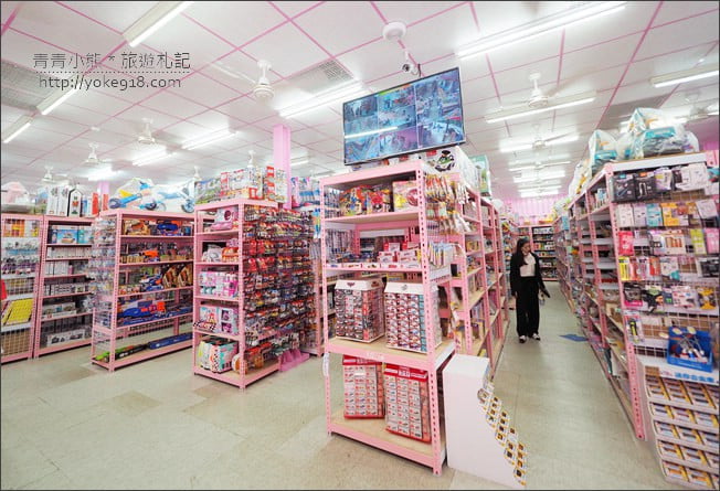 台中購物新景點》台中第二間最新開幕亞細亞玩具批發~開幕期間優惠多更多 @青青小熊*旅遊札記 台中購物新景點》台中第二間最新開幕亞細亞玩具批發~開幕期間優惠多更多 @青青小熊*旅遊札記