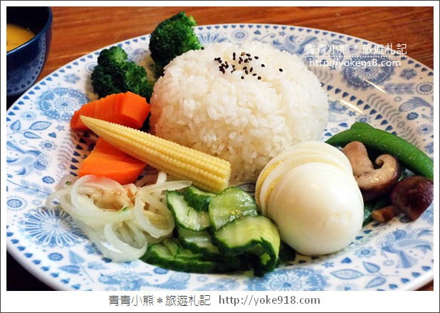 桃園新景點》玫瑰山谷．滿滿玫瑰花的花園~就像走入童話般的夢幻 @青青小熊＊旅遊札記