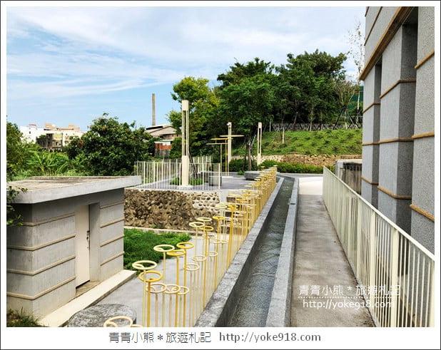 新竹景點》新竹水道取水口展示館.免門票,可以玩水泡腳,還有溜滑梯的親子景點 @青青小熊*旅遊札記 新竹景點》新竹水道取水口展示館.免門票,可以玩水泡腳,還有溜滑梯的親子景點 @青青小熊*旅遊札記