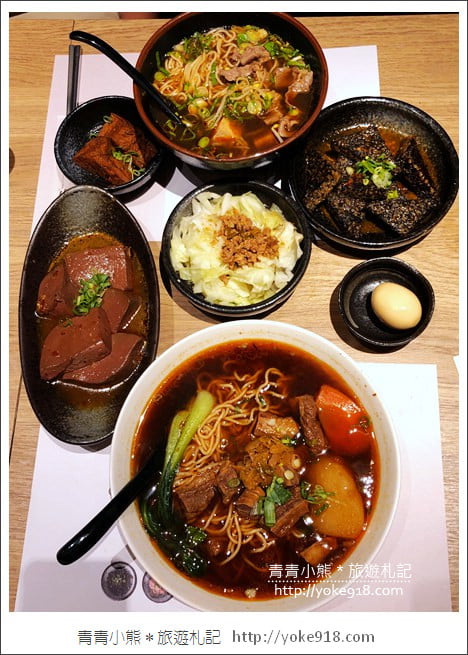 台中美食》太初麵食．充滿日式風味的百元麵食~輕井澤集團新店 @青青小熊＊旅遊札記
