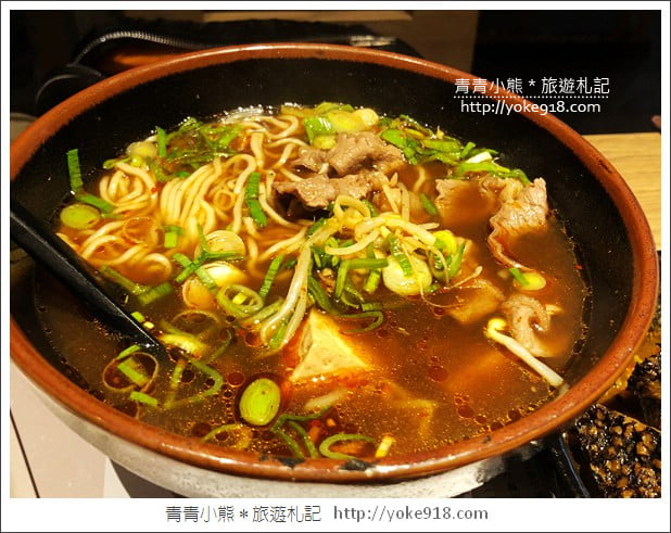 台中美食》太初麵食．充滿日式風味的百元麵食~輕井澤集團新店 @青青小熊＊旅遊札記