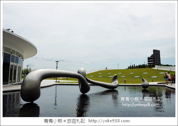台北淡水新景點》滬尾藝文休閒園區(禮萊廣場)~結合影城商場的新園區 @青青小熊＊旅遊札記