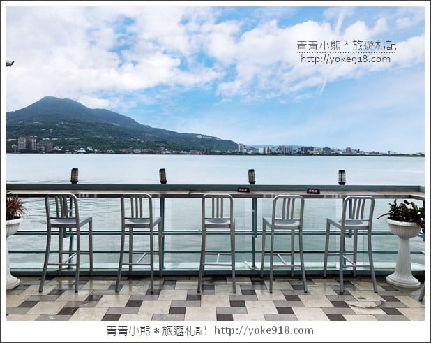 淡水景觀餐廳》淡水長堤咖啡館.融入淡水風景中的河岸咖啡,賞景看夕陽 @青青小熊*旅遊札記 淡水景觀餐廳》淡水長堤咖啡館.融入淡水風景中的河岸咖啡,賞景看夕陽 @青青小熊*旅遊札記