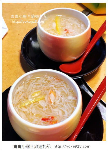 大阪必吃美食推薦》蟹道樂かに道楽道頓堀本店，滿滿的美味螃蟹料理 @青青小熊＊旅遊札記