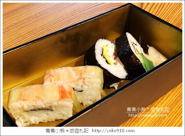 大阪必吃美食推薦》蟹道樂かに道楽道頓堀本店,滿滿的美味螃蟹料理 @青青小熊*旅遊札記 大阪必吃美食推薦》蟹道樂かに道楽道頓堀本店,滿滿的美味螃蟹料理 @青青小熊*旅遊札記