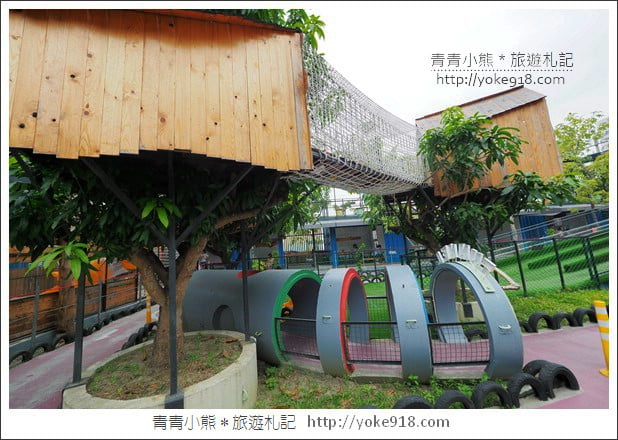 台南新景點》台南貨櫃公園.親子必玩推薦~有滑草、卡丁車、攀岩一票玩到底 @青青小熊*旅遊札記 台南新景點》台南貨櫃公園.親子必玩推薦~有滑草、卡丁車、攀岩一票玩到底 @青青小熊*旅遊札記