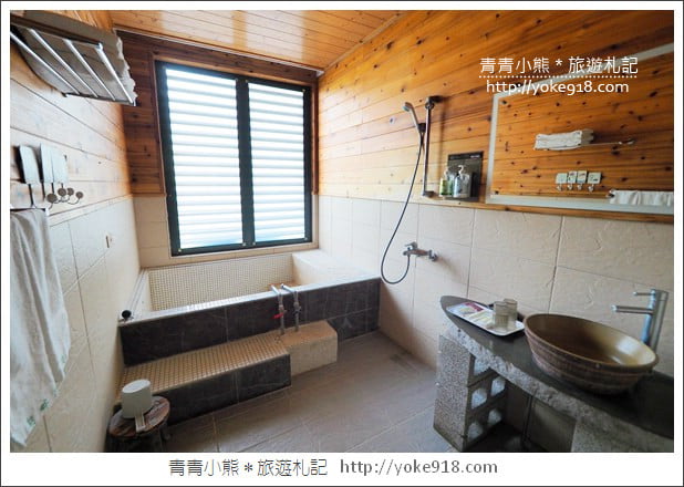 苗栗景點》湖畔花時間．一年四季都美麗~可以恣意泡湯，住宿用餐的溫泉景點 @青青小熊＊旅遊札記