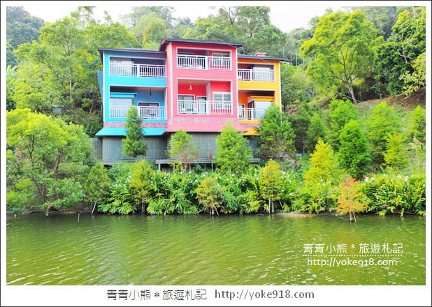 苗栗景點》湖畔花時間．一年四季都美麗~可以恣意泡湯，住宿用餐的溫泉景點 @青青小熊＊旅遊札記
