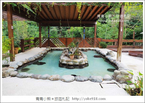 苗栗景點》湖畔花時間．一年四季都美麗~可以恣意泡湯，住宿用餐的溫泉景點 @青青小熊＊旅遊札記