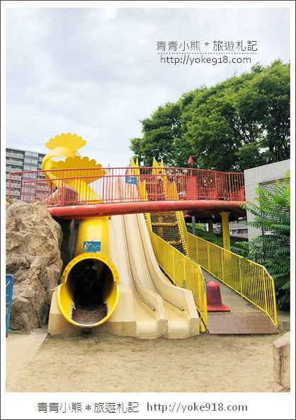 大阪親子景點》大阪兒童樂園 kids plaza Osaka~高第建築風的遊戲場 @青青小熊*旅遊札記 大阪親子景點》大阪兒童樂園 kids plaza Osaka~高第建築風的遊戲場 @青青小熊*旅遊札記