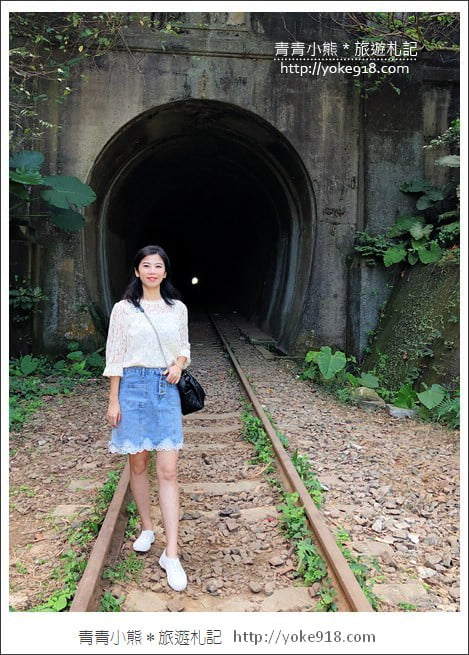 台中后里私房景點》后里舊山線八號隧道.彷彿來到神隱少女的場景 @青青小熊*旅遊札記 台中后里私房景點》后里舊山線八號隧道.彷彿來到神隱少女的場景 @青青小熊*旅遊札記