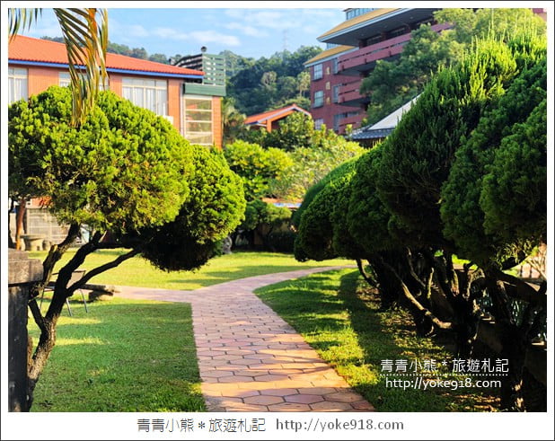 台中景點》霧峰林家萊園.綜藝玩很大拍攝地,水上涼庭美麗台式建築 @青青小熊*旅遊札記 台中景點》霧峰林家萊園.綜藝玩很大拍攝地,水上涼庭美麗台式建築 @青青小熊*旅遊札記
