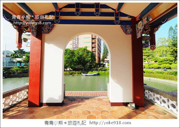 台中景點》霧峰林家萊園.綜藝玩很大拍攝地,水上涼庭美麗台式建築 @青青小熊*旅遊札記 台中景點》霧峰林家萊園.綜藝玩很大拍攝地,水上涼庭美麗台式建築 @青青小熊*旅遊札記