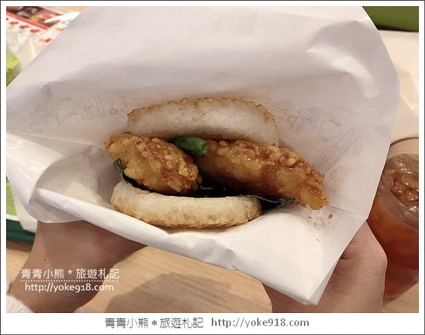 日本摩斯漢堡》不同的日本限定口味~來去摩斯吃美食 @青青小熊＊旅遊札記