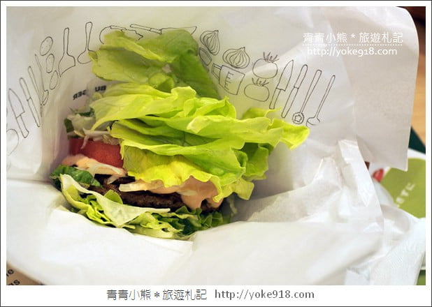 日本摩斯漢堡》不同的日本限定口味~來去摩斯吃美食 @青青小熊＊旅遊札記
