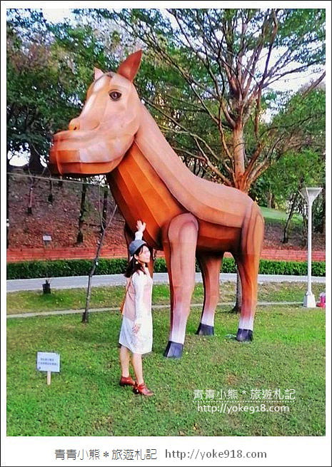 台中景點》2020台中燈會．台中文心森林公園~萌萌戽斗星球動物登場 @青青小熊＊旅遊札記