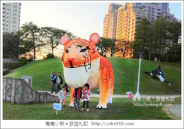 台中景點》2020台中燈會．台中文心森林公園~萌萌戽斗星球動物登場 @青青小熊＊旅遊札記