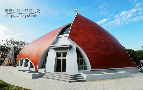 台中新景點》靜宜大學教堂新登場．全台最美教堂主顧聖母堂~造型特殊又好拍 @青青小熊＊旅遊札記