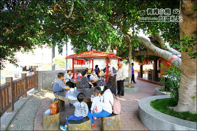 彰化景點》大竹村福榕宮.泡麵土地公,來去彰化福榕宮求平安吃泡麵 @青青小熊*旅遊札記 彰化景點》大竹村福榕宮.泡麵土地公,來去彰化福榕宮求平安吃泡麵 @青青小熊*旅遊札記