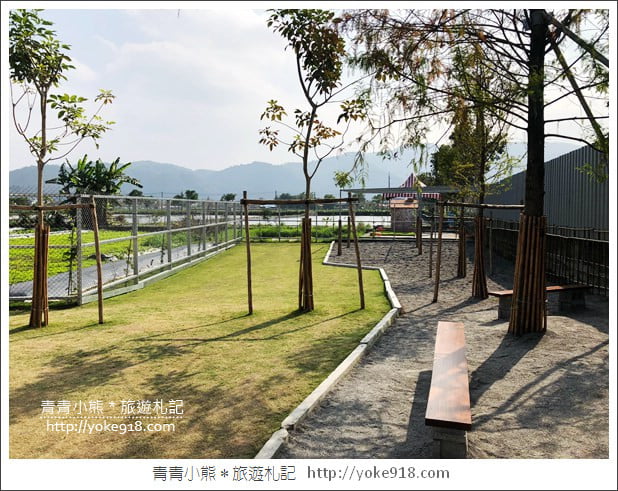 宜蘭新景點》張美阿嬤農場.超可愛梅花鹿~可以近距離接觸餵食 @青青小熊*旅遊札記 宜蘭新景點》張美阿嬤農場.超可愛梅花鹿~可以近距離接觸餵食 @青青小熊*旅遊札記