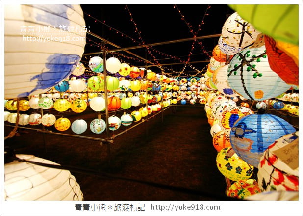 台中景點》東勢燈會．3000顆客家彩燈籠~打造鯉魚迷宮好迷人 @青青小熊＊旅遊札記