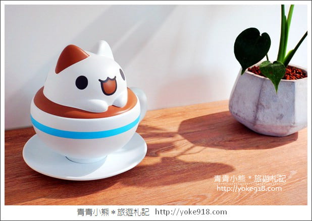 台中景點》奶泡貓咖啡．貓貓蟲,超可愛奶泡貓~咖波迷必訪打卡景點 @青青小熊＊旅遊札記