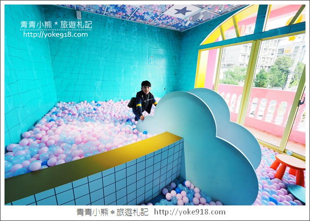 宜蘭礁溪新景點》礁溪浴場．兔子迷宮A.maze Jiaoxi~粉紅城堡超好玩又好拍 @青青小熊＊旅遊札記