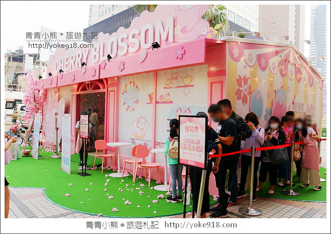 台中景點》Disney櫻花季期間限定店．來去找可愛的小飛象拍照去 @青青小熊＊旅遊札記