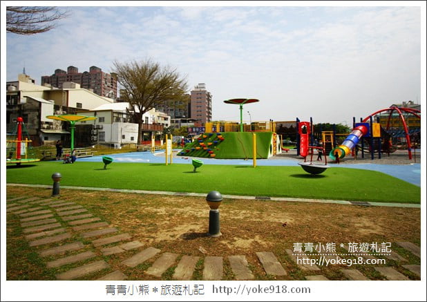 彰化新景點》兒童公園共融遊戲場.親子出遊推薦~有爬網山丘.遊戲城堡.沙坑超好玩 @青青小熊*旅遊札記 彰化新景點》兒童公園共融遊戲場.親子出遊推薦~有爬網山丘.遊戲城堡.沙坑超好玩 @青青小熊*旅遊札記