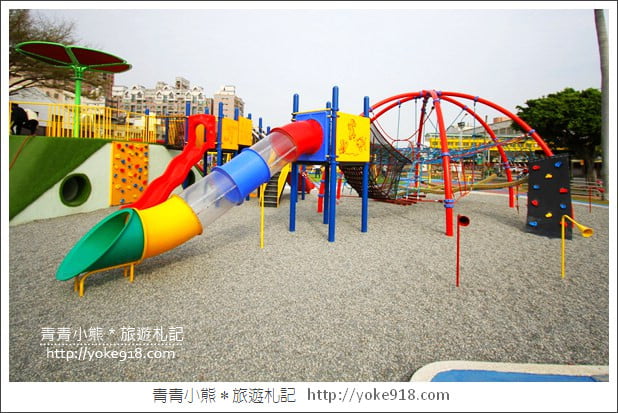 彰化新景點》兒童公園共融遊戲場.親子出遊推薦~有爬網山丘.遊戲城堡.沙坑超好玩 @青青小熊*旅遊札記 彰化新景點》兒童公園共融遊戲場.親子出遊推薦~有爬網山丘.遊戲城堡.沙坑超好玩 @青青小熊*旅遊札記