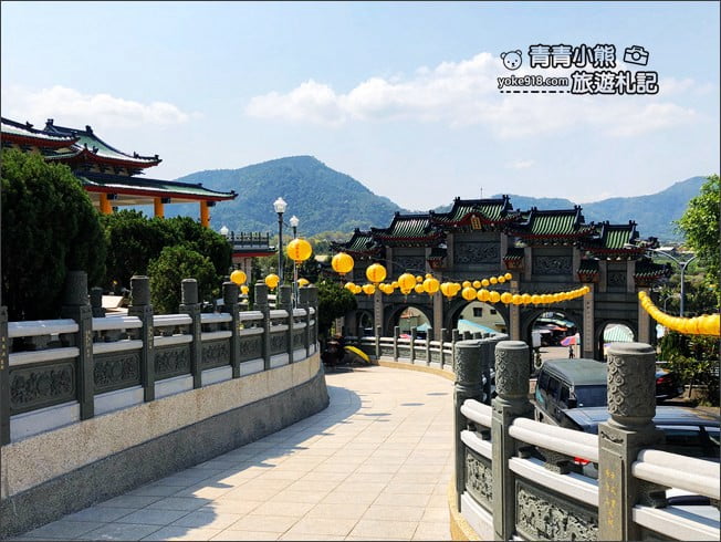 南投景點》寶湖宮地母廟．埔里無敵景觀~中式宮殿造型賞景好去處 @青青小熊＊旅遊札記