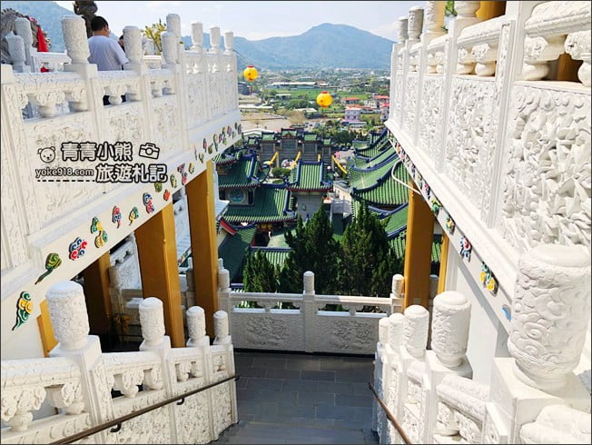 南投景點》寶湖宮地母廟．埔里無敵景觀~中式宮殿造型賞景好去處 @青青小熊＊旅遊札記