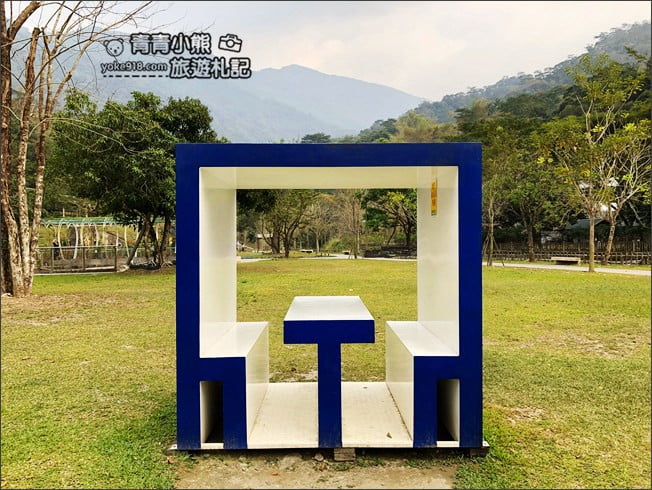 屏東景點》涼山遊憩區.發現哈比人村莊/彩虹巴士站~好玩好拍景點 @青青小熊*旅遊札記 屏東景點》涼山遊憩區.發現哈比人村莊/彩虹巴士站~好玩好拍景點 @青青小熊*旅遊札記