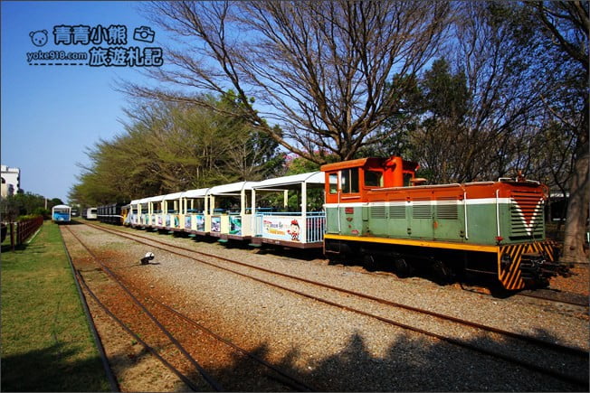 彰化親子景點》溪湖糖廠．最新唱片千層酥，吃冰搭五分車~彰化親子同遊推薦 @青青小熊＊旅遊札記