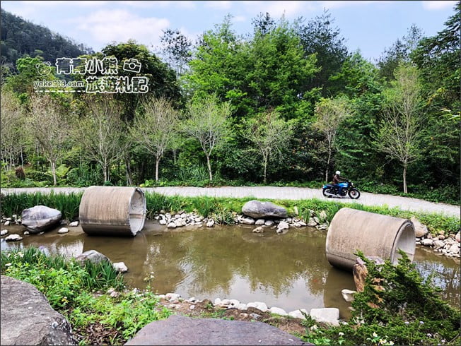 南投景點》九樹森林．魚池隱藏版景點~與自然共生的森林系窯烤餐廳 @青青小熊＊旅遊札記