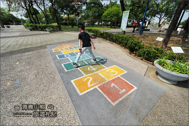 台中景點》太平九二一震災紀念公園.台中最長磨石子溜滑梯,刺激又好玩 @青青小熊*旅遊札記 台中景點》太平九二一震災紀念公園.台中最長磨石子溜滑梯,刺激又好玩 @青青小熊*旅遊札記