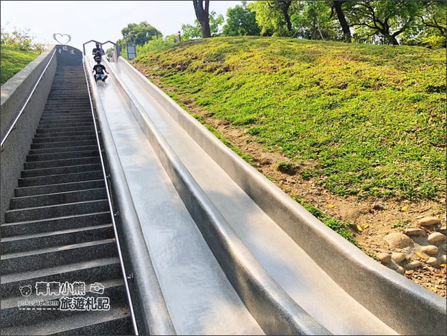 台中景點》太平九二一震災紀念公園.台中最長磨石子溜滑梯,刺激又好玩 @青青小熊*旅遊札記 台中景點》太平九二一震災紀念公園.台中最長磨石子溜滑梯,刺激又好玩 @青青小熊*旅遊札記