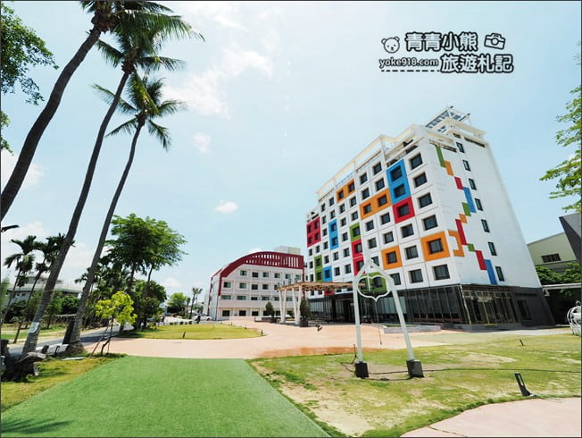 台南景點》贊美酒店.玻璃夢幻教堂~情侶約會打卡必訪真愛教堂 @青青小熊*旅遊札記 台南景點》贊美酒店.玻璃夢幻教堂~情侶約會打卡必訪真愛教堂 @青青小熊*旅遊札記