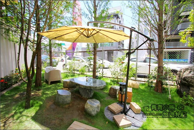 台中新景點》好喔貨櫃景觀餐廳．大坑最新約會景點~享受野餐的氛圍 @青青小熊＊旅遊札記