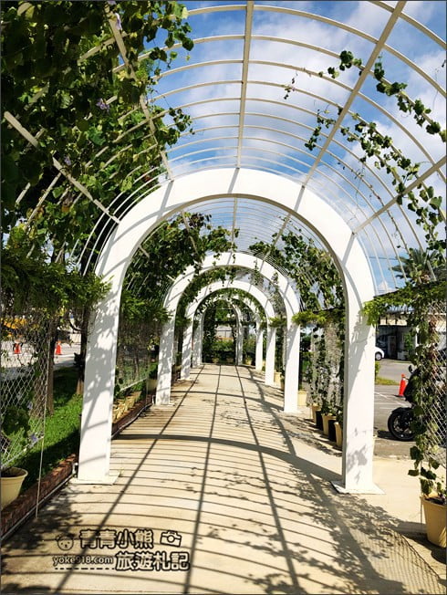 台南景點》蘭都觀光工廠，六甲景點~戶外浪漫造景，還有沙池好玩又好拍 @青青小熊＊旅遊札記