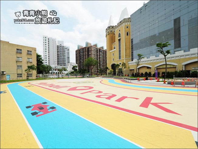 桃園景點》台茂購物中心最新台茂公園-戶外兒童共融遊戲場 @青青小熊＊旅遊札記