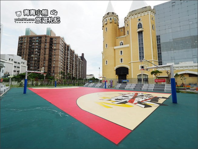桃園景點》台茂購物中心最新台茂公園-戶外兒童共融遊戲場 @青青小熊*旅遊札記 桃園景點》台茂購物中心最新台茂公園-戶外兒童共融遊戲場 @青青小熊*旅遊札記