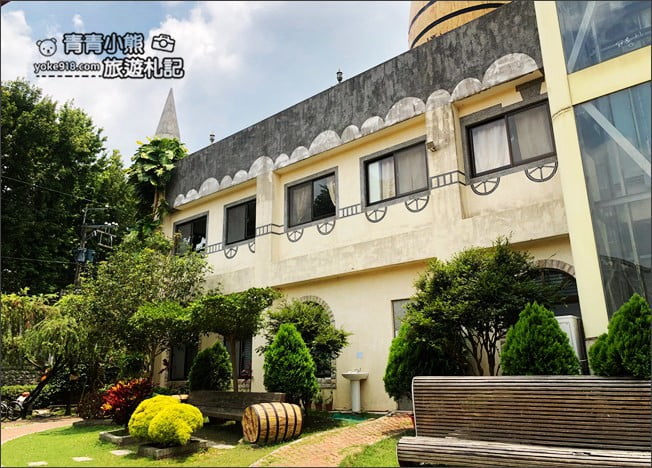 台中景點》鐵道之鄉酒莊．巨大造景好好拍~后豐鐵馬道旁的可愛酒莊 @青青小熊＊旅遊札記